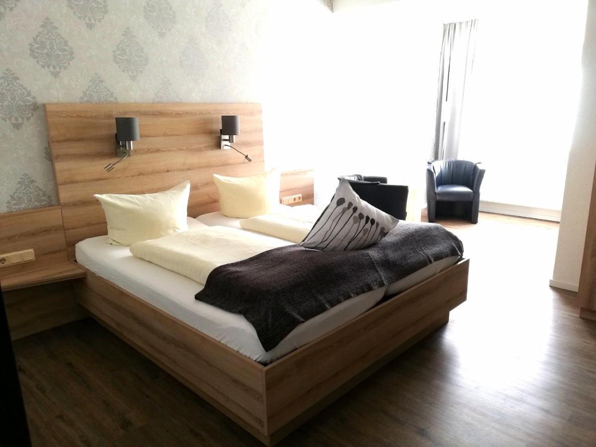Hotel Pellmuehle Jever Bagian luar foto