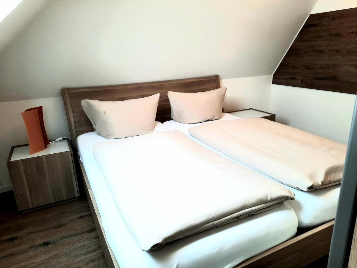 Hotel Pellmuehle Jever Bagian luar foto