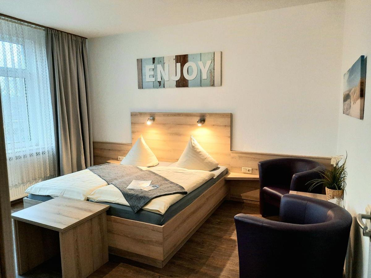 Hotel Pellmuehle Jever Bagian luar foto