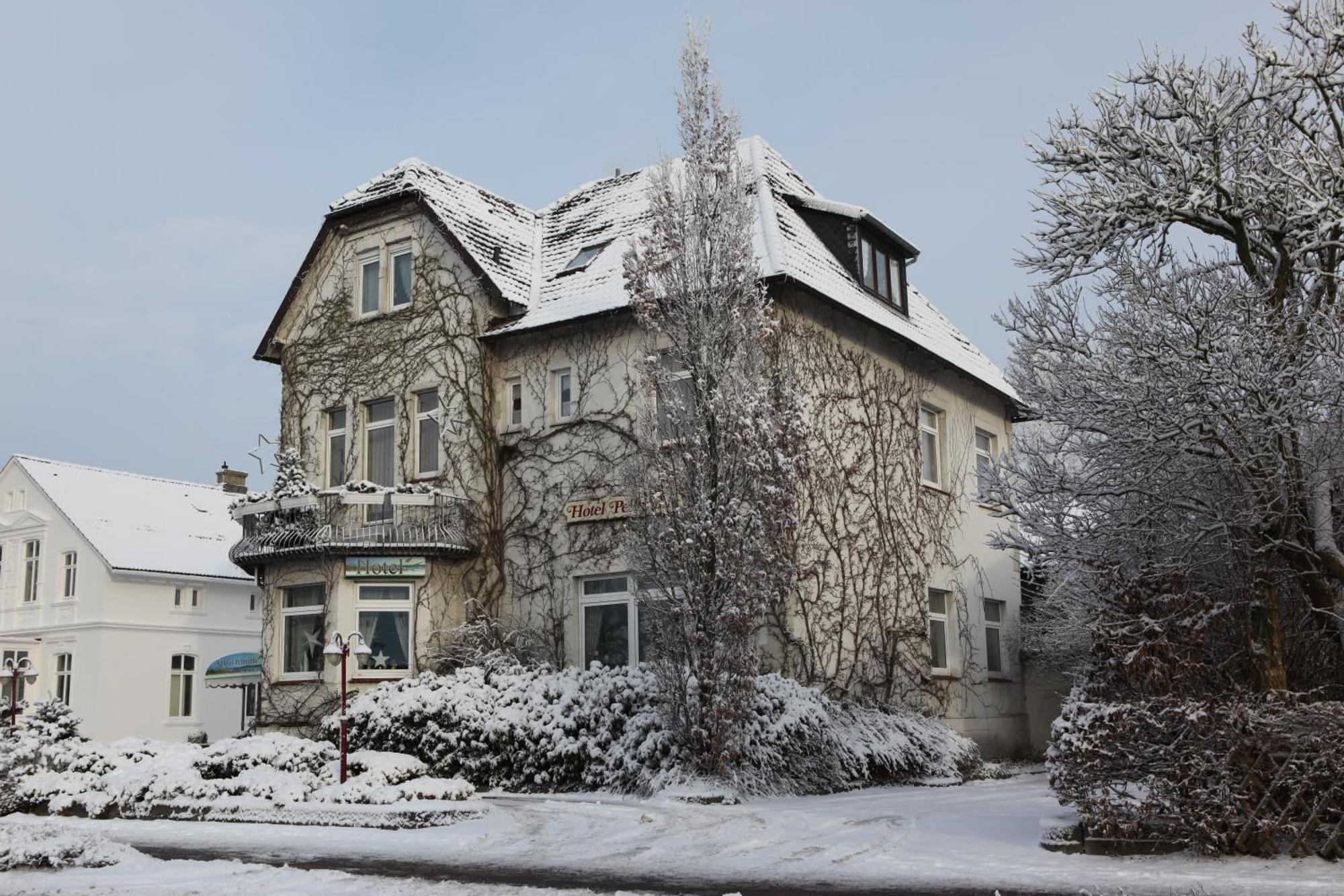 Hotel Pellmuehle Jever Bagian luar foto