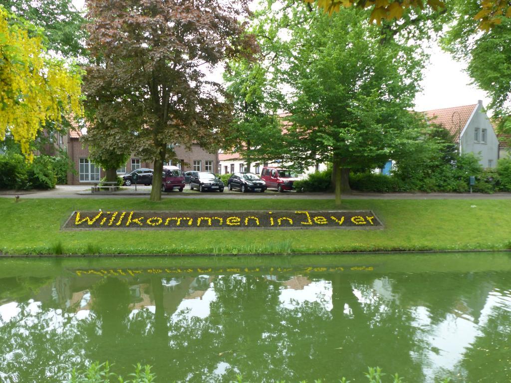 Hotel Pellmuehle Jever Bagian luar foto